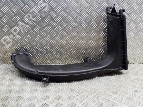 Used Air filter box Air filter box BMW 5 (F10) M 550 d xDrive (381 hp) 15551943 15551943