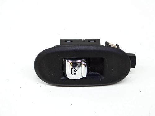 Comutador vidro trás esquerdo MINI MINI (F55) One D (95 hp) 8354384