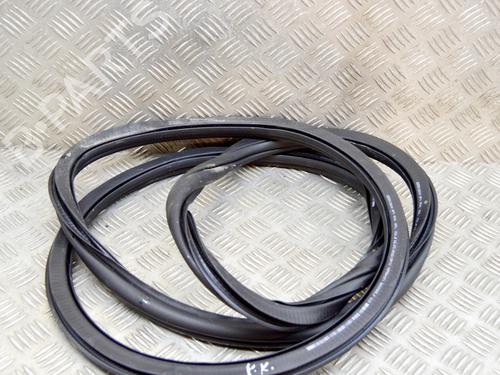 Used Rubber door seal AUDI Q2 (GAB, GAG) 35 TFSI (150 hp) 27760366