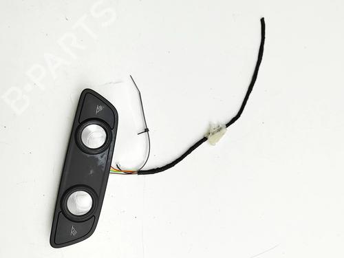 interior-roof-light-audi-q5-fyb-fyg-2016-39421321 main image