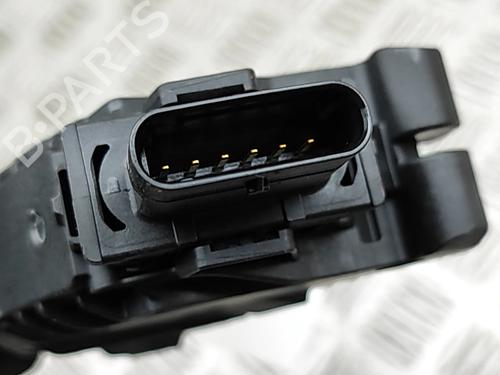 Pedal TESLA MODEL Y (5YJY) Long Range All-wheel Drive | BP36232072I4 - Image 5