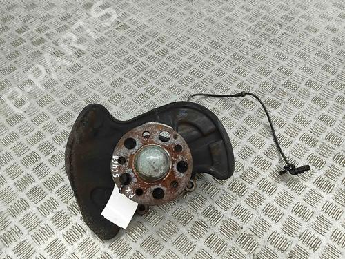 Used Left front steering knuckle Left front steering knuckle MERCEDES-BENZ C-CLASS (W204) C 350 CDI (204.023) (265 hp) 29730746 29730746