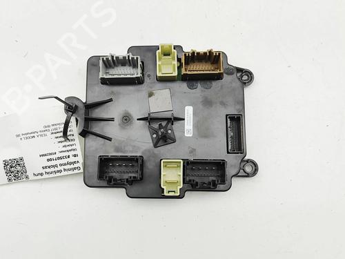 Used Electronic module TESLA MODEL X (5YJX) 90D AWD (525 hp) 31372506