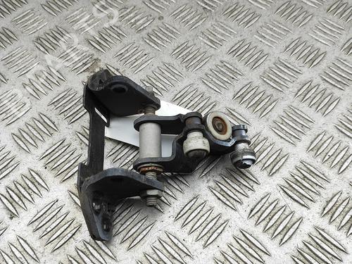 Dørhængsel/Dørbegrænser MERCEDES-BENZ SPRINTER 3,5-t Van (B906) 314 CDI (906.631, 906.633, 906.635, 906.637) (143 hp) 31528931