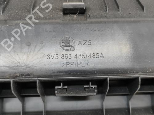 Tailgate trim SKODA SUPERB III (3V3) 1.6 TDI | BP28045777C151 