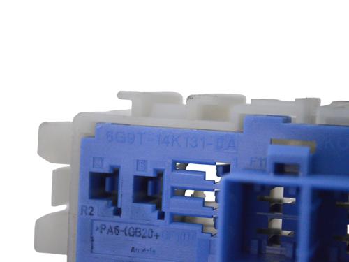 Fuse box VOLVO S80 II (124) 2.4 D | BP33360254E1  - Image 5