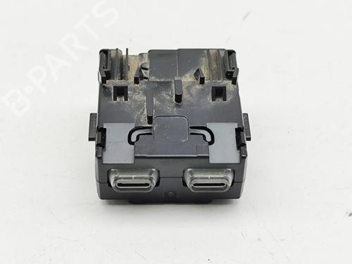 Used Electronic module Electronic module MERCEDES-BENZ EQE (V295) EQE 350 (295.125) (292 hp) 35983912 35983912
