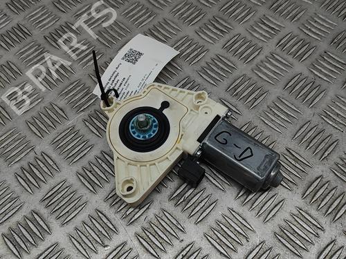 Used Right rear window motor AUDI Q5 (FYB, FYG) 2.0 TDI quattro (190 hp) 26142417