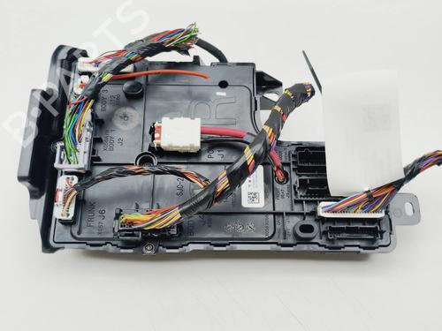 Control unit TESLA MODEL Y (5YJY) Long Range All-wheel Drive | BP38201719M11  - Image 5