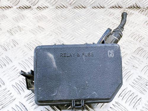 Used Fuse box TOYOTA YARIS (_P13_) 1.0 (KSP130_, KSP130) (69 hp) 6760008