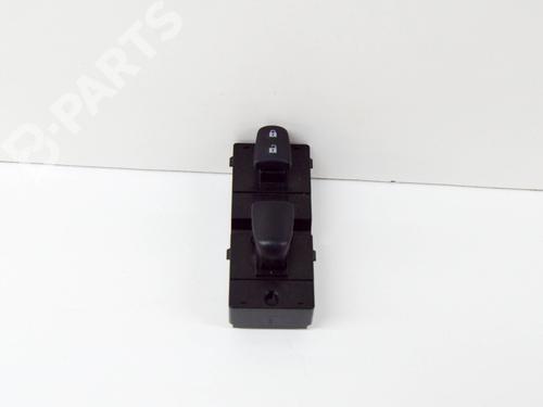 Used Left front window switch Left front window switch NISSAN JUKE (F15) 1.5 dCi (110 hp) 10992239 10992239