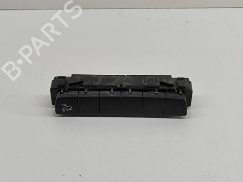 Used Switch Switch MERCEDES-BENZ VITO Van (W447) 114 CDI 4x4 (447.601, 447.603, 447.605) (136 hp) 16872022 16872022