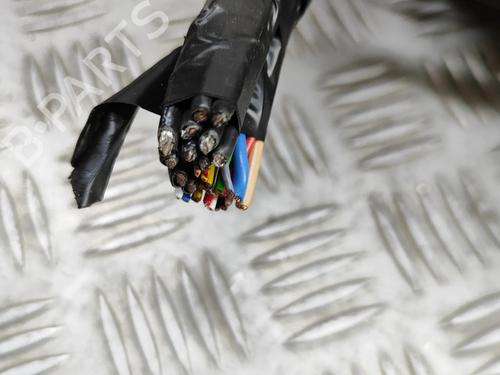 Electronic module TESLA MODEL Y (5YJY) EV | BP28028406M83 