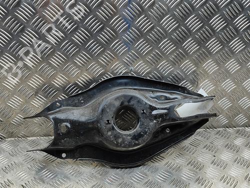 Used Right rear suspension arm MERCEDES-BENZ C-CLASS (W206) C 200 (206.042) (204 hp) 28565739