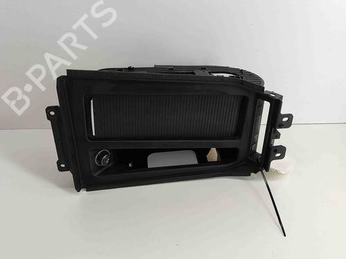 Porte-gobelet/Objets AUDI E-TRON (GEN) 55 quattro (408 hp) 27781880
