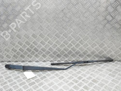front-windshield-wiper-arm-toyota-gt-86-coupe-zn6_-2012-39590434 main image