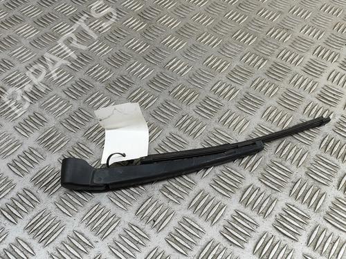 Used Rear windshield wiper arm Rear windshield wiper arm 28194858 28194858