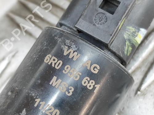 Washer pump SKODA SUPERB III Estate (3V5) 2.0 TDI | BP28566632E24