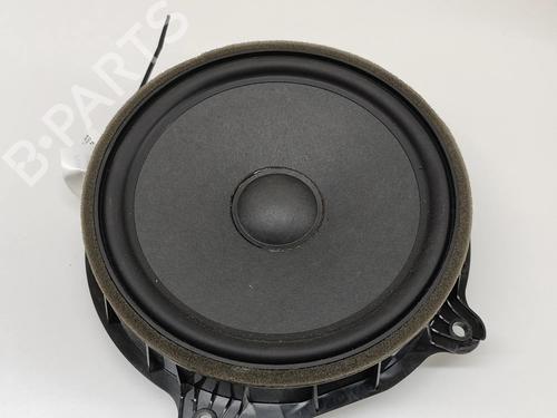 speaker-tesla-model-3-5yj3-2017-33369324 main image