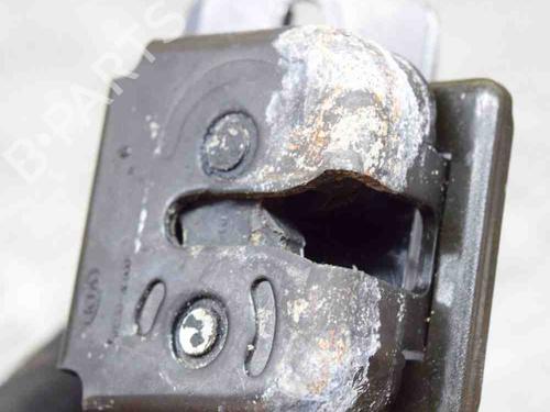 Tailgate lock KIA SORENTO I (JC) 2.5 CRDi 4WD | BP10074017C101 
