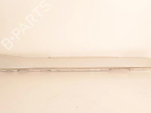 Used Right sideskirt Right sideskirt BMW 1 (F21) 116 i (136 hp) 33350453 33350453