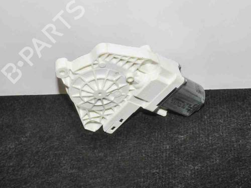 Used Right rear window motor AUDI Q5 (8RB) 3.0 TFSI quattro (272 hp) 6737687