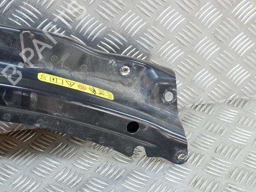 Crossmember LAND ROVER RANGE ROVER III (L322) 4.4 4x4 | BP9629259C162