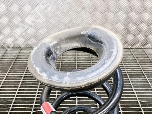 Støddæmperfjeder TESLA MODEL 3 (5YJ3) EV | BP27747804C152 