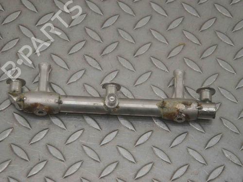 Used Injection rail PORSCHE 911 (991) 3.0 Carrera (370 hp) 30251075