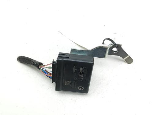 Used Electronic module Electronic module LEXUS GS (_L1_) 300h (AWL10_, AWL10R) (223 hp) 33400382 33400382
