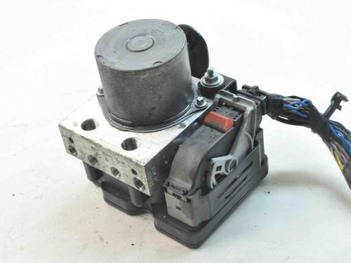 Używane Pompa ABS JAGUAR F-PACE (X761) 2.0 TD4 AWD (180 hp) 30212953