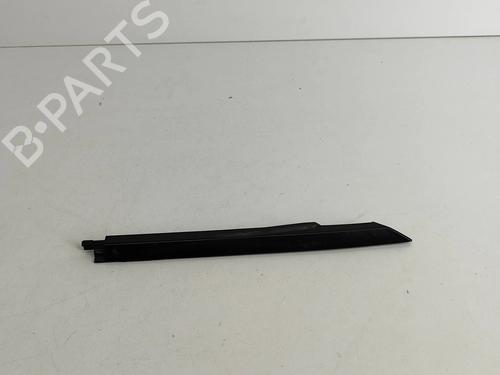 other-land-rover-range-rover-velar-l560-20-d180-td4-4x4-j8a221446ac-2017-18164839 main image