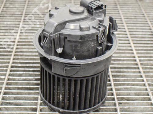 Motor calefaccion PEUGEOT 208 I (CA_, CC_) 1.2 VTI 82 (82 hp) 6758855