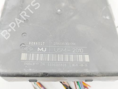 Fuse box RENAULT MASTER III Van (FV) 2.3 dCi 145 FWD (FV0E, FV0F, FV0H, FV02, FV0M, FV0S,... | BP34218064E1  - Image 7