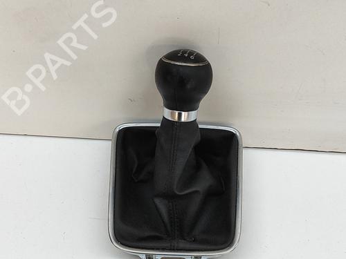 Used Shift knob VW SHARAN (7N1, 7N2) 2.0 TDI (140 hp) 27645051