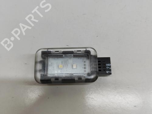 licence-plate-light-jaguar-i-pace-x590-2018-28387943 main image