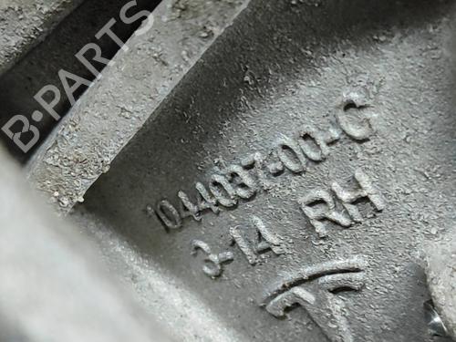 Right front suspension arm TESLA MODEL Y (5YJY) EV Performance All-wheel Drive | BP28548453M13 