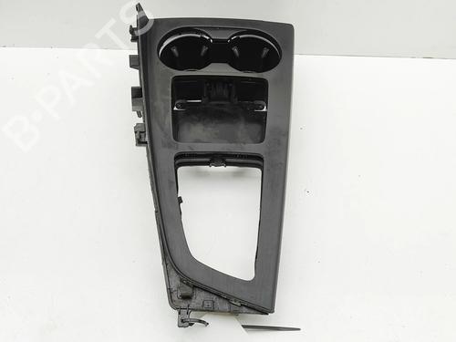 Console centrale Console centrale AUDI A5 Sportback (F5A, F5F) 2.0 TFSI quattro (252 hp) 34402427 34402427