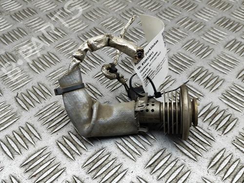 Used Injector LAND ROVER DISCOVERY V (L462) 3.0 Td6 4x4 (258 hp) 30130895