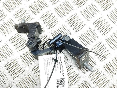 hingedoor-check-strap-audi-q5-fyb-fyg-2016-33110222 main image