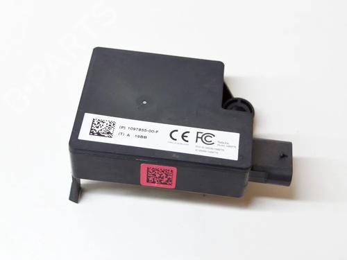 Used Electronic module Electronic module TESLA MODEL 3 (5YJ3) EV Performance AWD (462 hp) 27758668 27758668