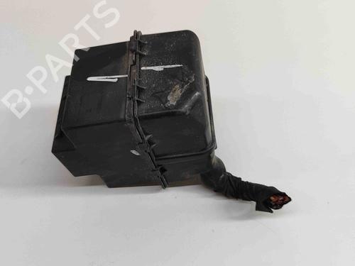 Fuse box VW SHARAN (7N1, 7N2) 2.0 TDI | BP26607608E1