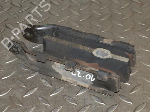 Used Gearbox mount Gearbox mount VOLVO XC60 I SUV (156) D3 / D4 (163 hp) 33348559 33348559
