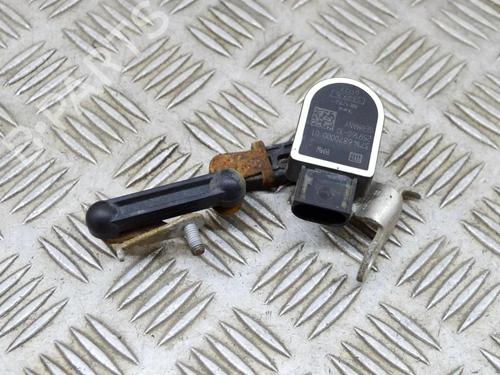 Used Electronic sensor BMW 6 Coupe (F13) 640 d (313 hp) 14646996