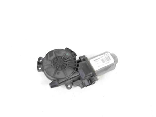 Used Left front window motor HYUNDAI SANTA FÉ II (CM) 2.2 CRDi GLS 4x4 (150 hp) 30210770