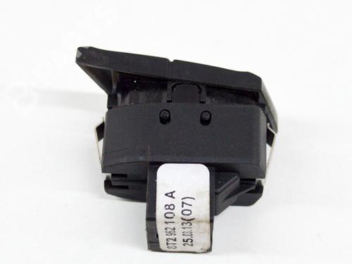 Switch AUDI A5 (8T3) 3.0 TDI quattro | BP10915269I30 