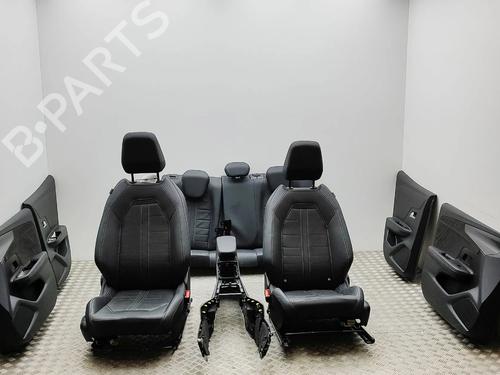 Set sedili Set sedili OPEL MOKKA 1.2 (76) (136 hp) 37029141 37029141