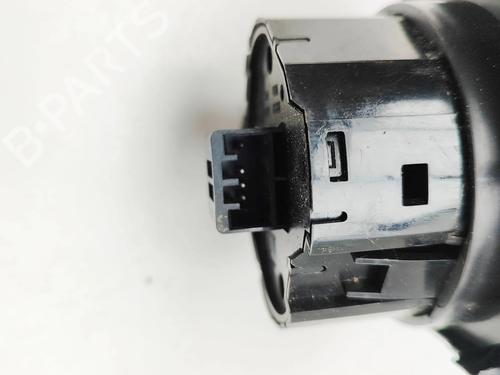 Switch ISUZU D-MAX II (TFR, TFS) 2.5 CRDi 4x4 (TFS86J) | BP32025716I30 