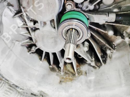 Gearbox OPEL VIVARO B Bus (X82) 1.6 CDTI (06) | BP32025527M3 