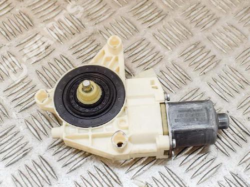 Right front window motor MERCEDES-BENZ C-CLASS T-Model (S204) C 250 CGI (204.247) | BP9164784E20 